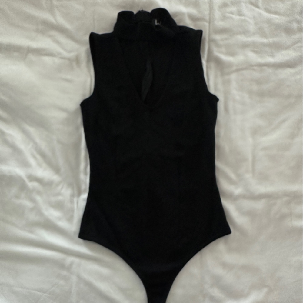 Lulus high neck black snap bottom body suit